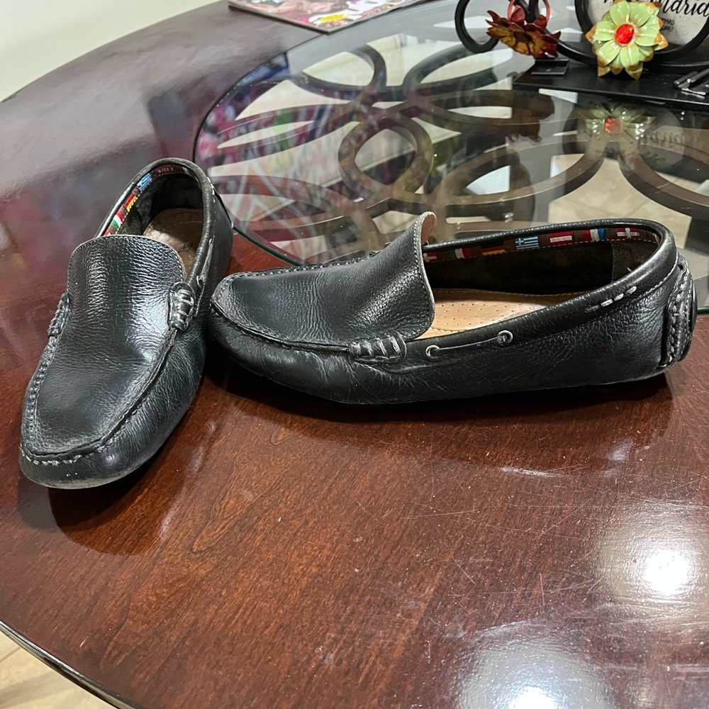 - - Paolo sesto, casual black leather loafers shoes, size 81/2 moccasi…